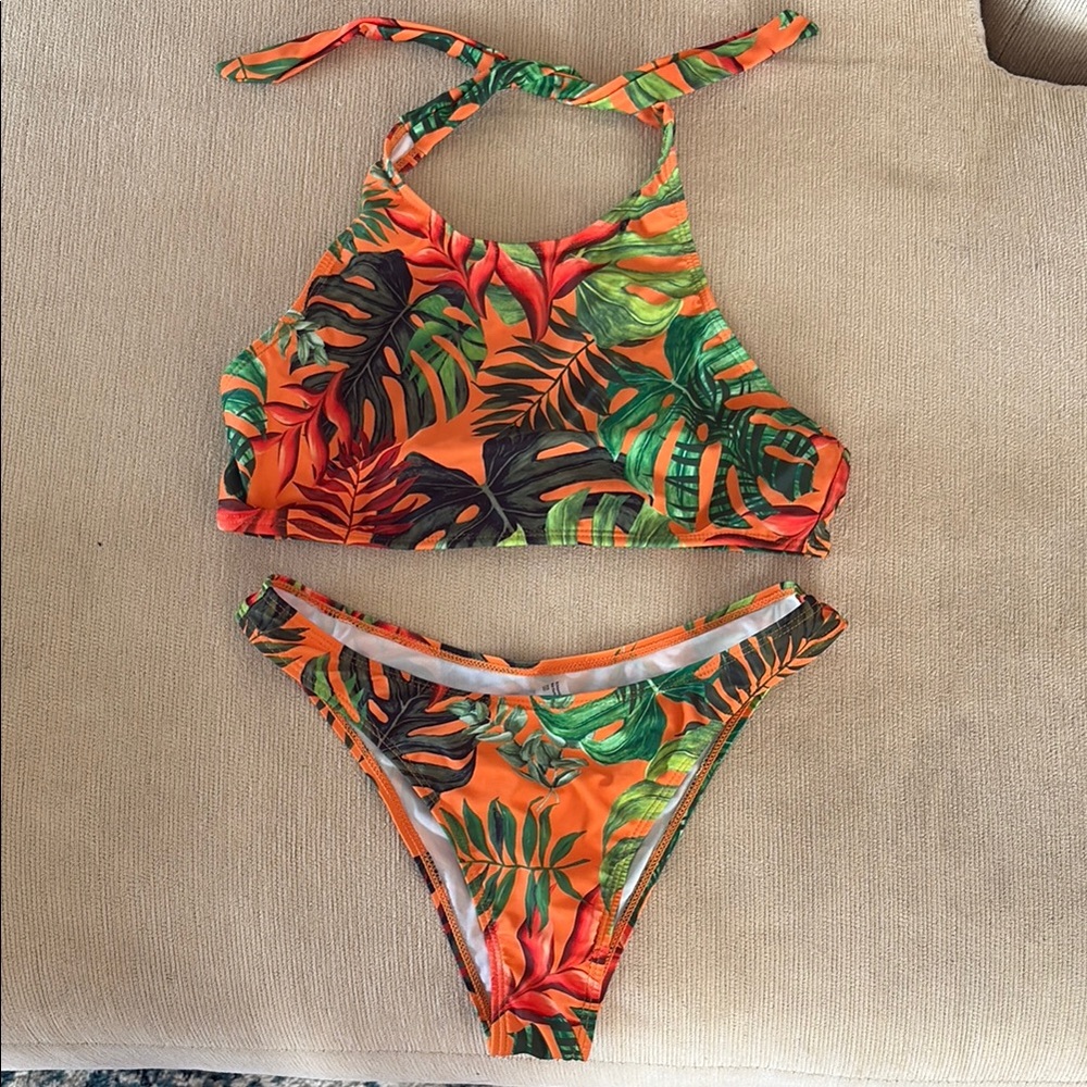 Tropical Leaf Print Bikini Set